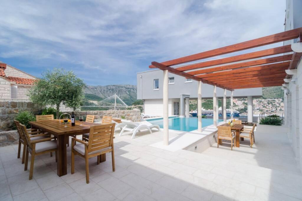 Modern Villa With Swimming Pool - Penthouse Dubrovnik Exterior foto